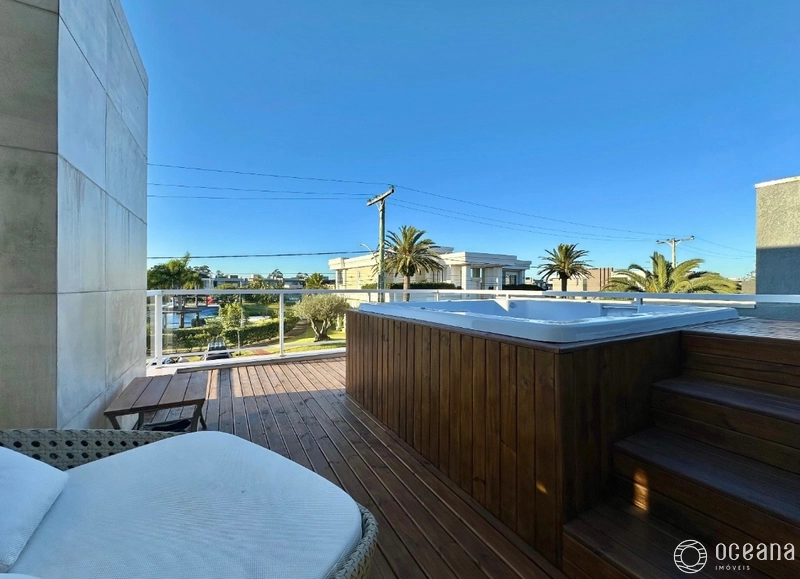 CASA EM CONDOMINIO FECHADO EM FRENTE A INFRAESTRUTURA!: 5ª foto da galeria de imagens do imóvel