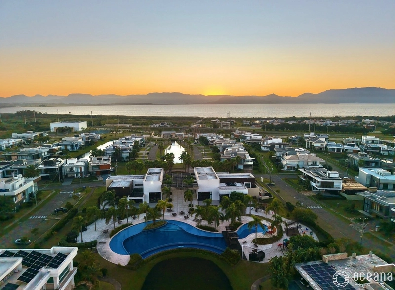 CASA EM CONDOMINIO FECHADO EM FRENTE A INFRAESTRUTURA!: 8ª foto da galeria de imagens do imóvel