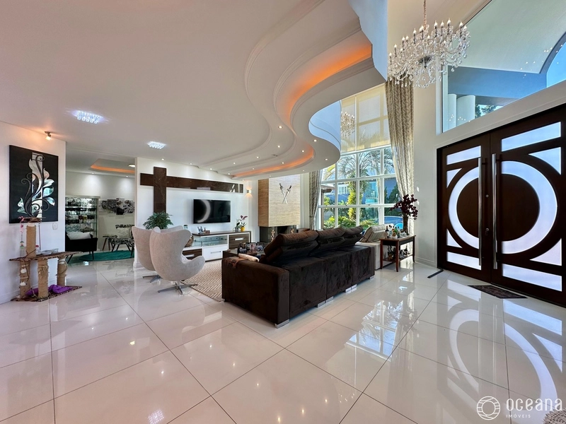 CASA À VENDA EM CONDOMÍNIO FECHADO!: 2ª foto da galeria de imagens do imóvel