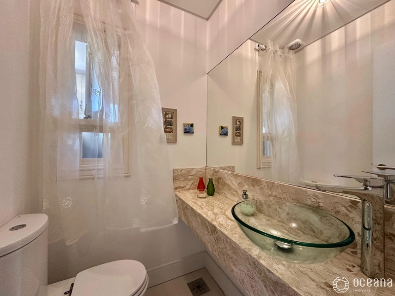 CASA EM CONDOMÍNIO FECHADO COM 04 SUÍTES, SENDO 01 COM LAREIRA!: 13ª foto da galeria de imagens do imóvel