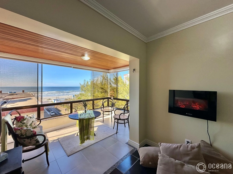 COBERTURA DUPLEX COM VISTA PARA O MAR E PRAÇA FLÁVIO BOIANOVS