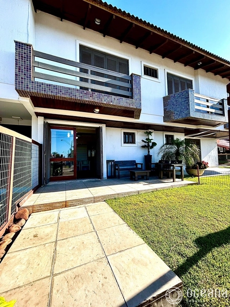 SOBRADO COM 02 SUÍTES EM XANGRI-LÁ: 1ª foto da galeria de imagens do imóvel