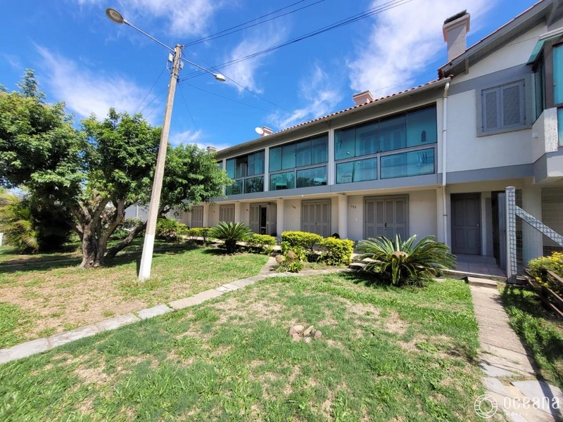 DUPLEX À VENDA – CENTRO DE XANGRI-LÁ: 3ª foto da galeria de imagens do imóvel