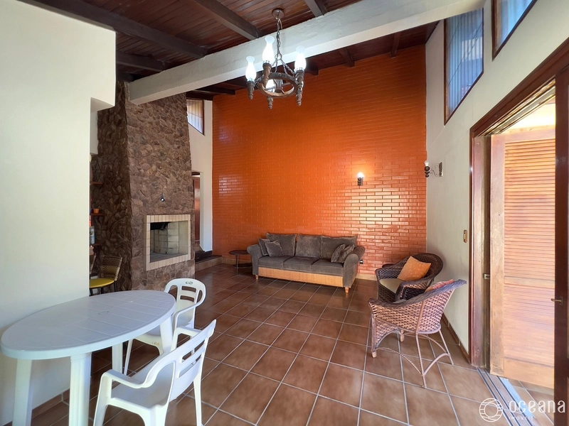 Casa à Venda no Centro de Xangri-Lá: 32ª foto da galeria de imagens do imóvel