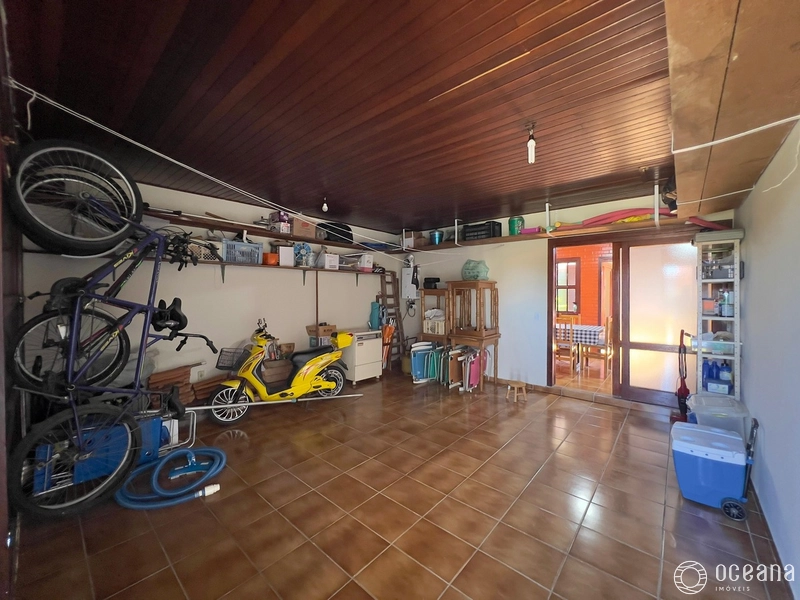 Casa à Venda no Centro de Xangri-Lá: 26ª foto da galeria de imagens do imóvel