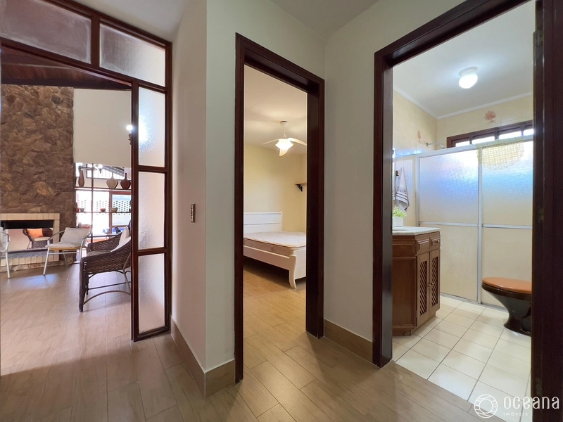 Casa à Venda no Centro de Xangri-Lá: 21ª foto da galeria de imagens do imóvel