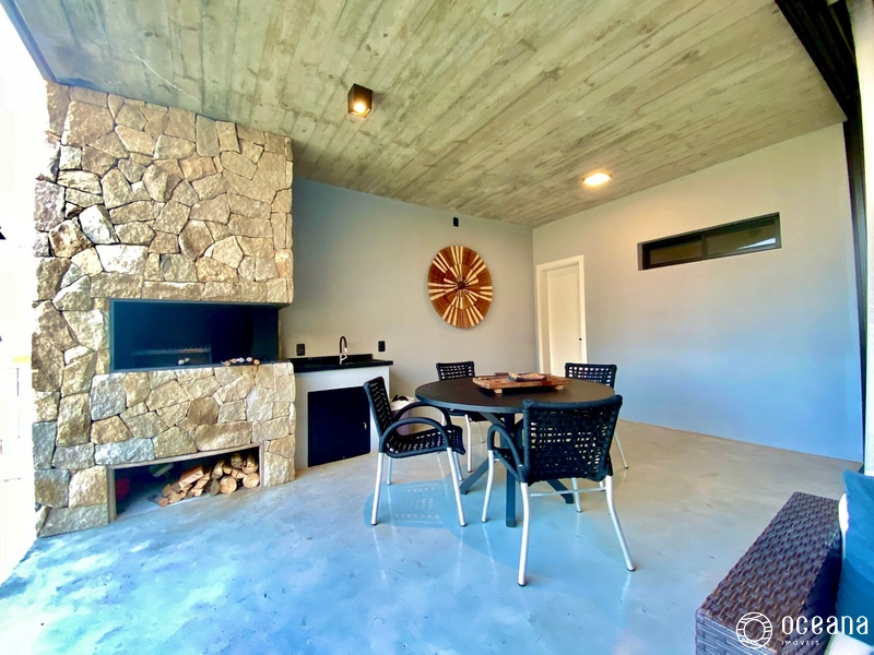 Casa recém-construída no bairro Arpoador: 8ª foto da galeria de imagens do imóvel