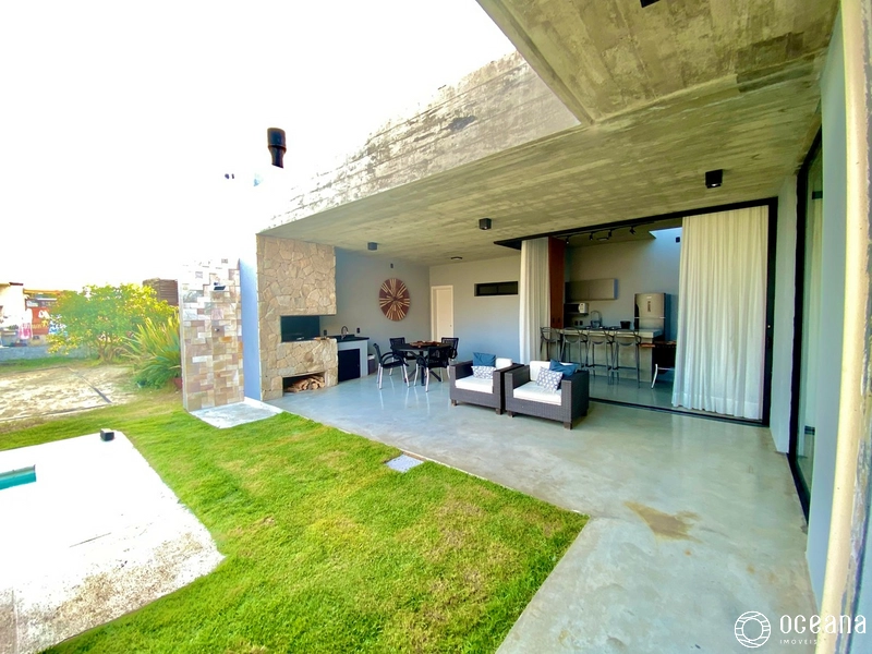 Casa recém-construída no bairro Arpoador: 5ª foto da galeria de imagens do imóvel