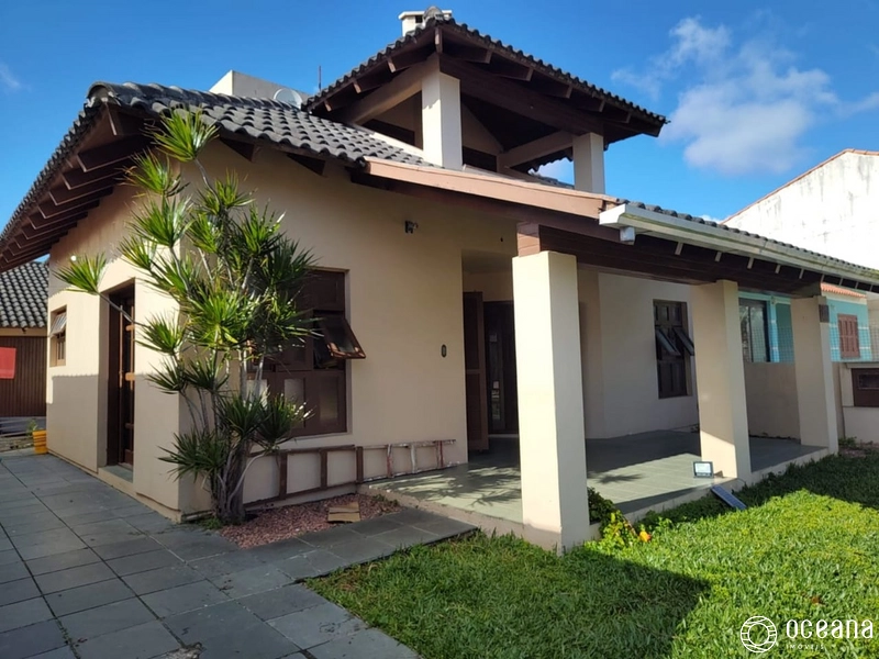 Casa sobrado 4 dormitórios em imbé: 1ª foto da galeria de imagens do imóvel
