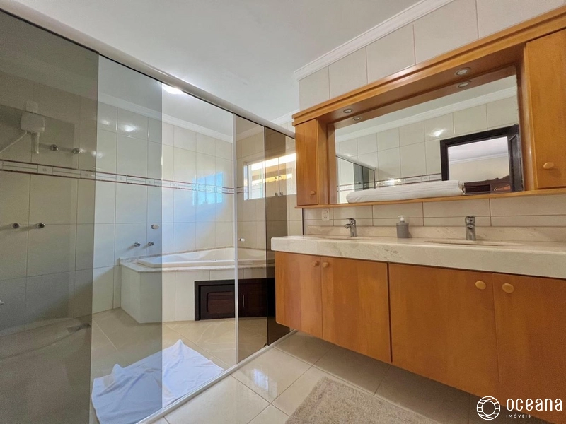 Casa em condomínio fechado com 05 dormitórios!: 24ª foto da galeria de imagens do imóvel