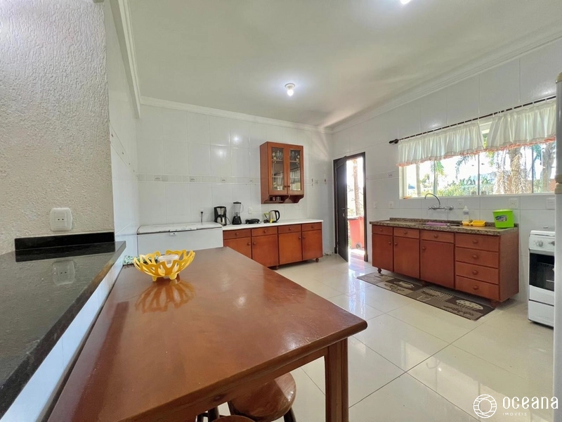 Casa em condomínio fechado com 05 dormitórios!: 12ª foto da galeria de imagens do imóvel