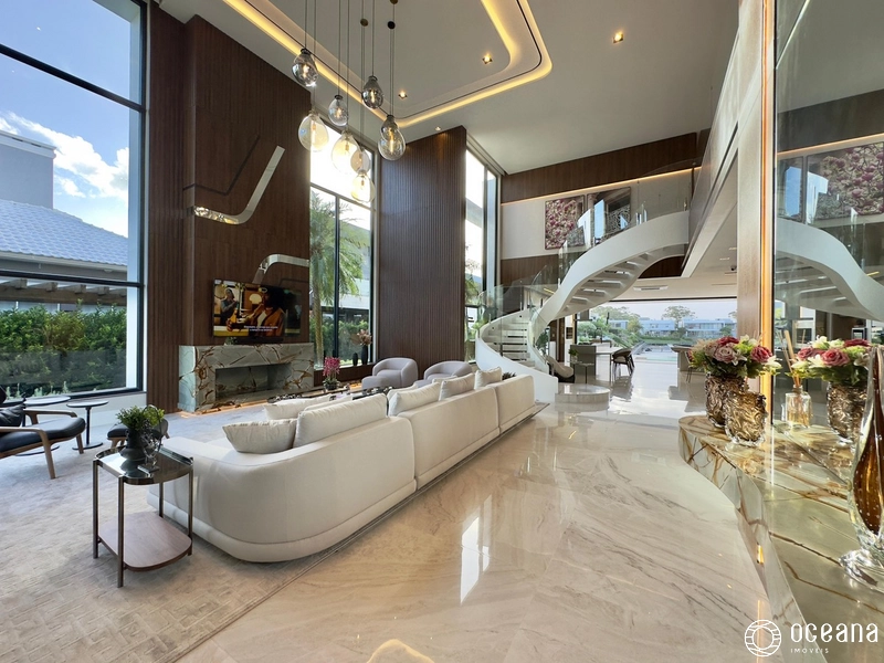 MANSÃO À VENDA COM VISTA INCRÍVEL EM CONDOMÍNIO FECHADO!: 4ª foto da galeria de imagens do imóvel