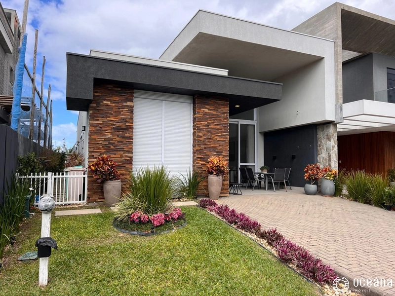 Linda casa em condomínio na Cidade de Xangri-lá: 2ª foto da galeria de imagens do imóvel