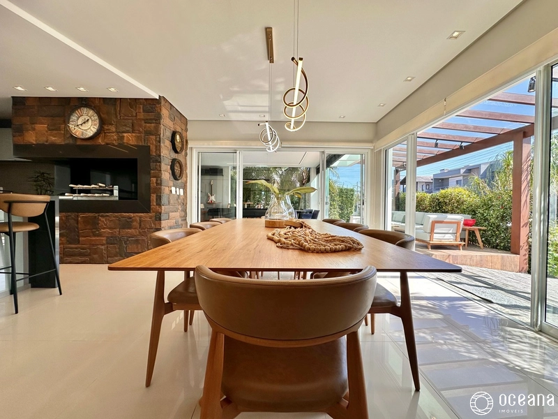 Casa de condomínio 4 suítes com 395m²: 7ª foto da galeria de imagens do imóvel