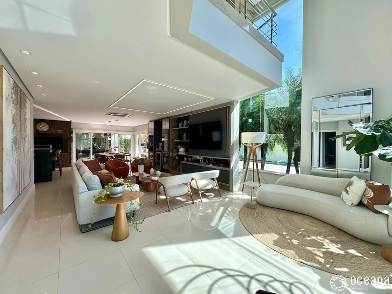 Casa de condomínio 4 suítes com 395m²: 27ª foto da galeria de imagens do imóvel