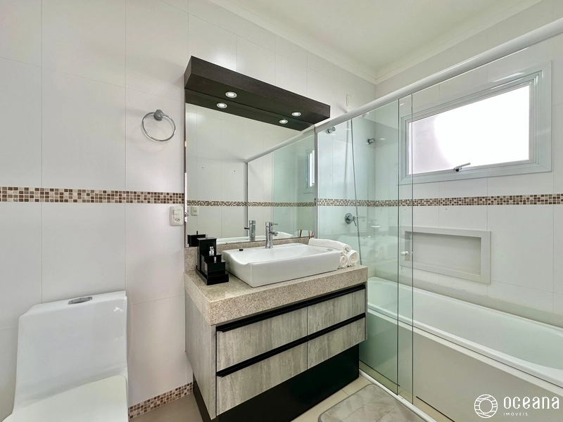 Casa de condomínio 4 suítes com 395m²: 17ª foto da galeria de imagens do imóvel