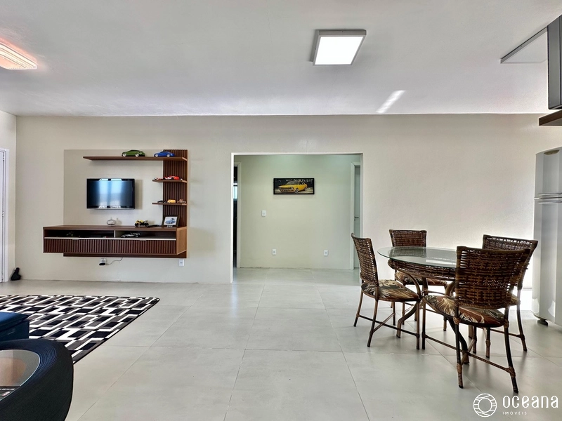 Casa com piscina na praia 03 dorm: 10ª foto da galeria de imagens do imóvel