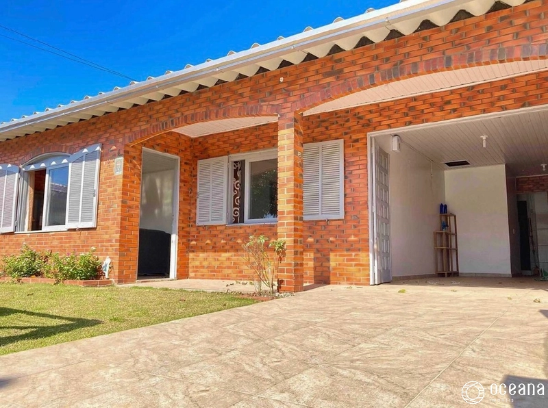 Casa de 03 dormitórios em Xangri-Lá: 1ª foto da galeria de imagens do imóvel