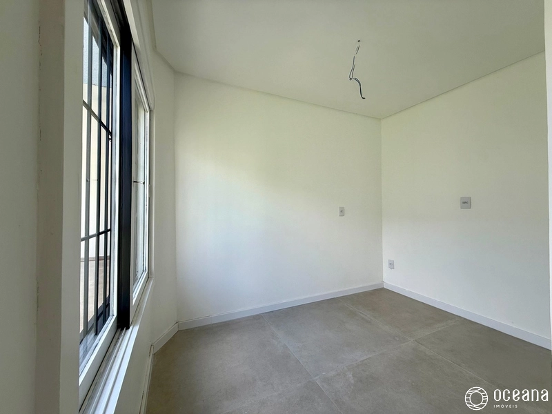 Casa nova 5 suíte no centro de capão da canoa: 16ª foto da galeria de imagens do imóvel