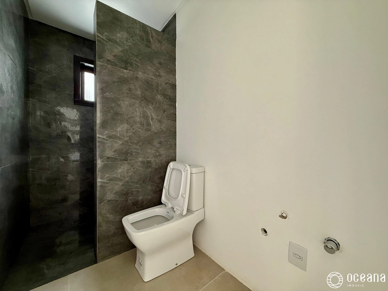 Casa nova 5 suíte no centro de capão da canoa: 6ª foto da galeria de imagens do imóvel