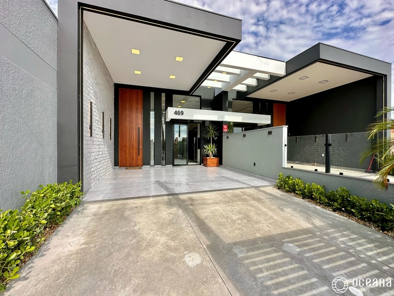 Casa com piscina, 3 dormitórios em capão da canoa