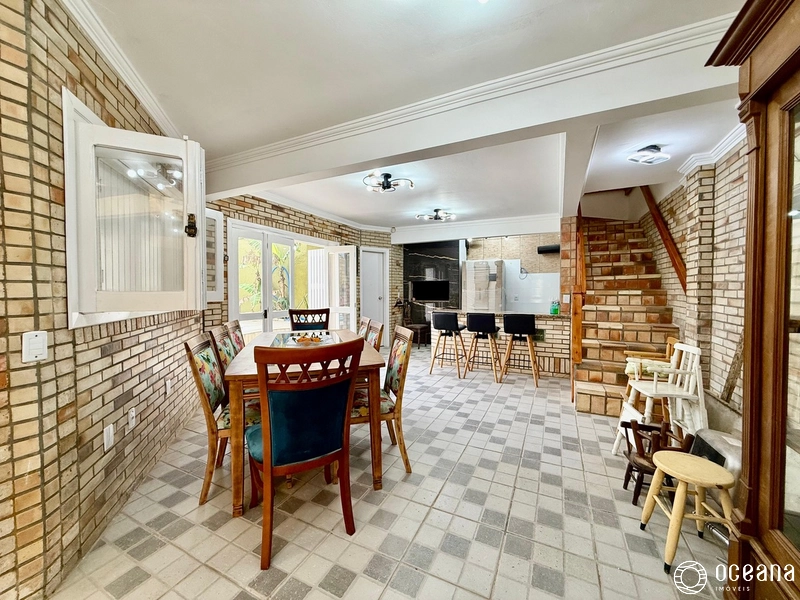 CASA EM XANGRI-LÁ COMPOSTA POR 07 DORMITÓRIOS: 5ª foto da galeria de imagens do imóvel