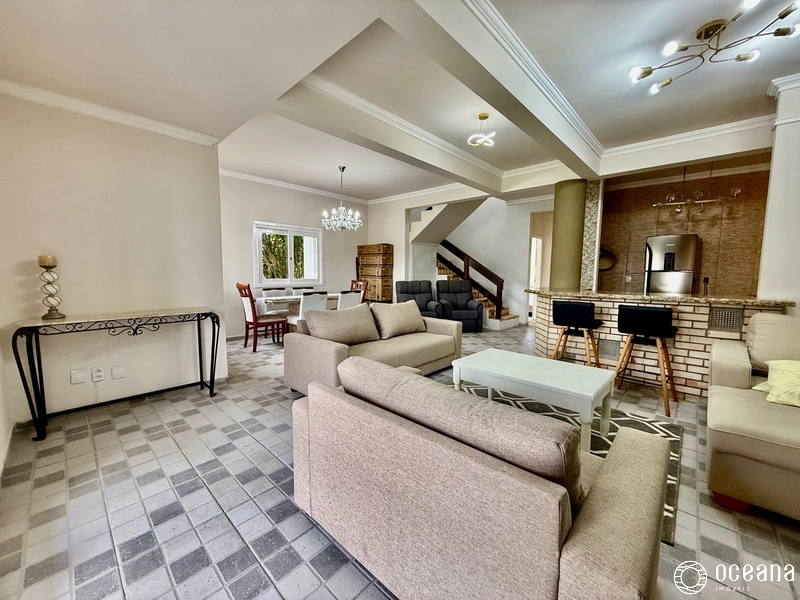 CASA EM XANGRI-LÁ COMPOSTA POR 07 DORMITÓRIOS: 4ª foto da galeria de imagens do imóvel