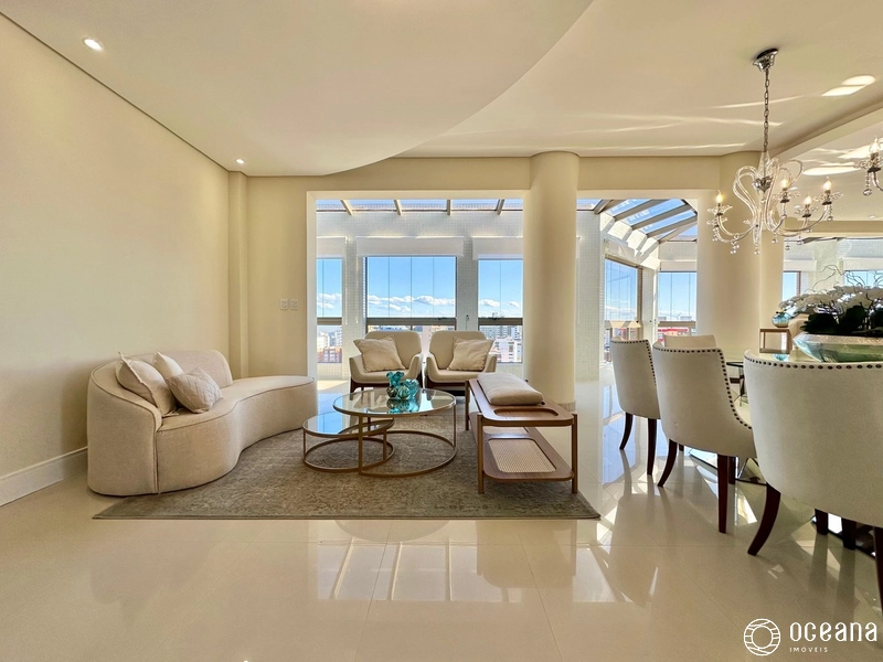 COBERTURA CINEMATOGRÁFICA COM VISTA PARA O MAR!: 5ª foto da galeria de imagens do imóvel