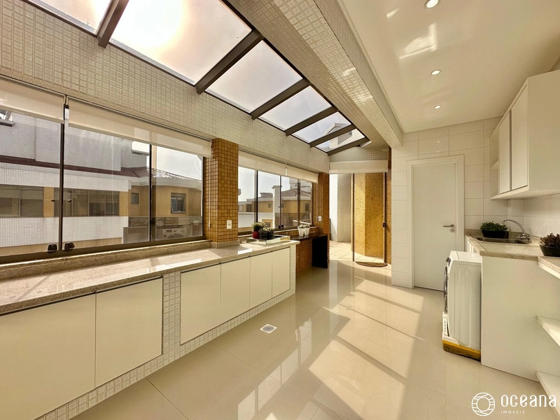 COBERTURA CINEMATOGRÁFICA COM VISTA PARA O MAR!: 24ª foto da galeria de imagens do imóvel