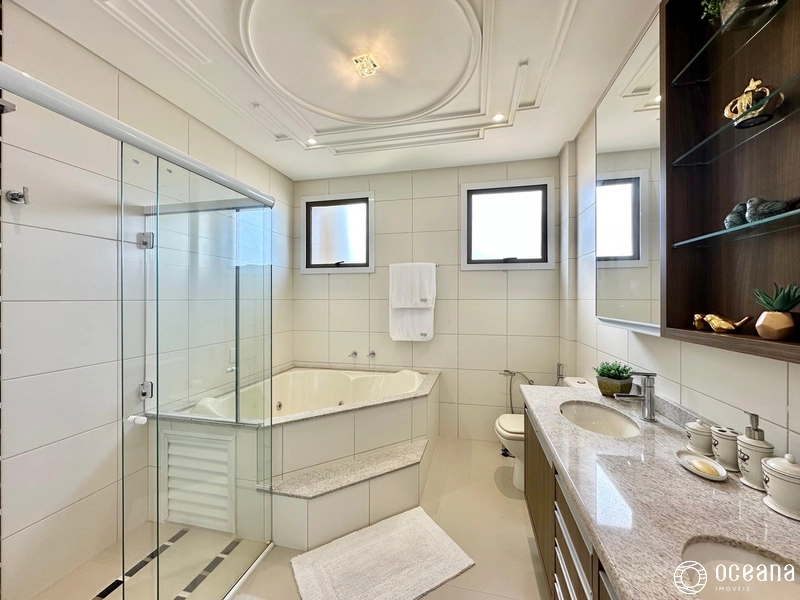 COBERTURA CINEMATOGRÁFICA COM VISTA PARA O MAR!: 29ª foto da galeria de imagens do imóvel