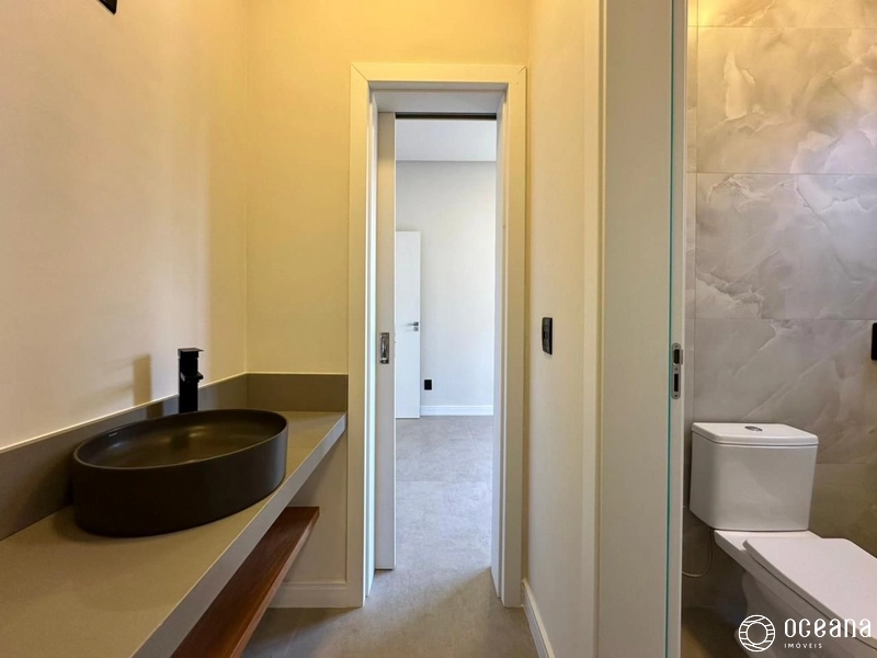 CASA NUNCA HABITADA DE ALTO PADRÃO A POUCOS METROS DO MAR!: 26ª foto da galeria de imagens do imóvel