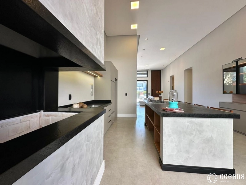 CASA NUNCA HABITADA DE ALTO PADRÃO A POUCOS METROS DO MAR!: 14ª foto da galeria de imagens do imóvel