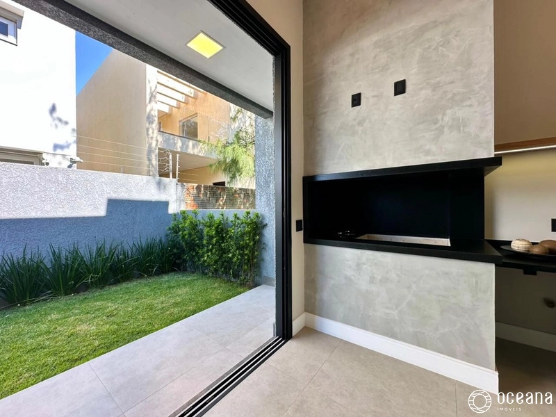 CASA NUNCA HABITADA DE ALTO PADRÃO A POUCOS METROS DO MAR!: 11ª foto da galeria de imagens do imóvel