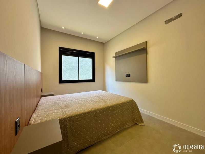 CASA NUNCA HABITADA DE ALTO PADRÃO A POUCOS METROS DO MAR!: 27ª foto da galeria de imagens do imóvel