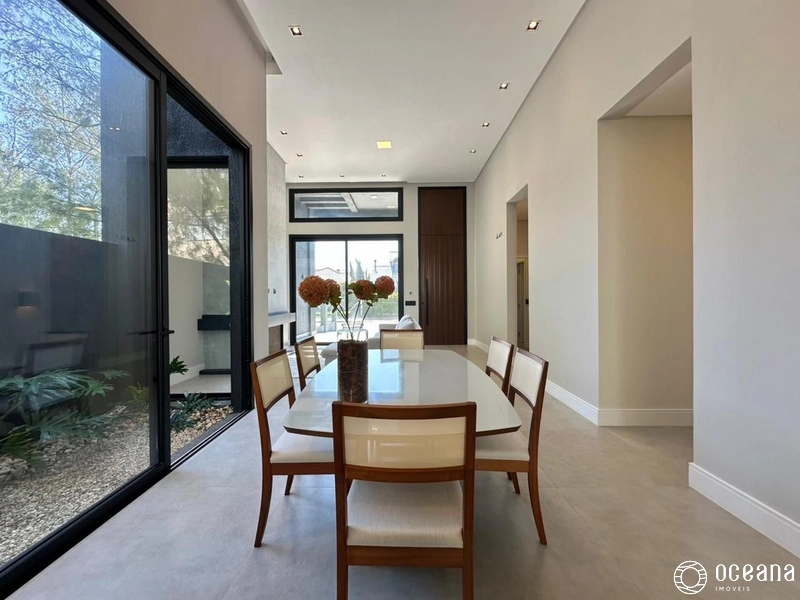 CASA NUNCA HABITADA DE ALTO PADRÃO A POUCOS METROS DO MAR!: 16ª foto da galeria de imagens do imóvel