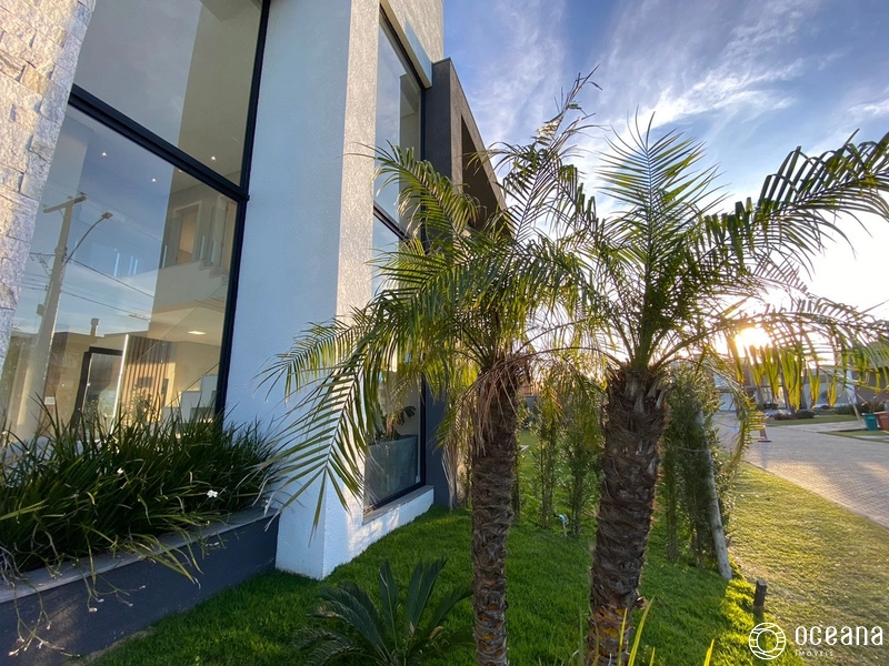 CASA DE ALTO PADRÃO EM CONDOMÍNIO FECHADO: 3ª foto da galeria de imagens do imóvel