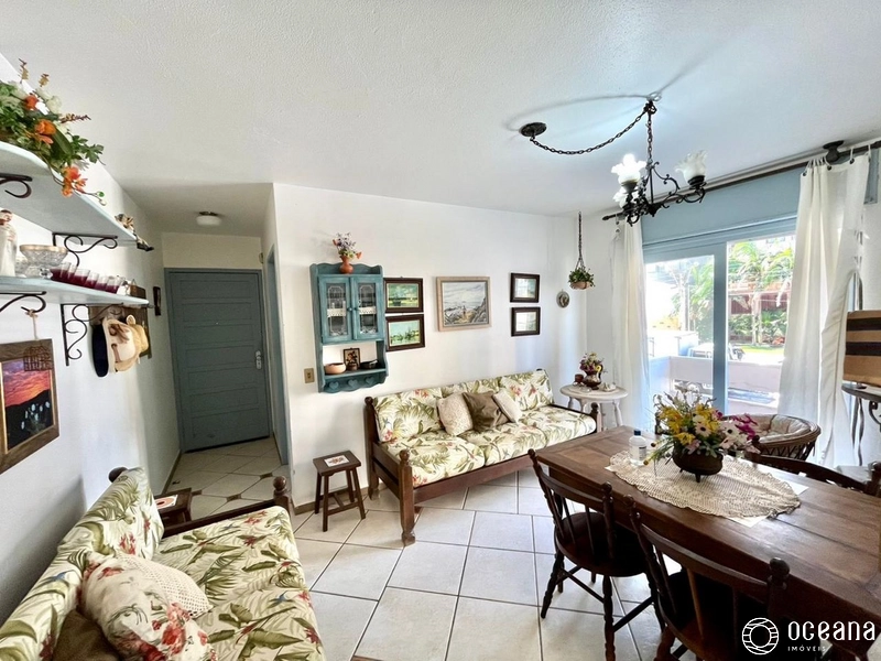 Apartamento de esquina com vista pro mar