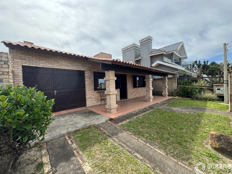 CASA COM 04 SUÍTES E ANEXO NOS FUNDOS: 2ª foto da galeria de imagens do imóvel