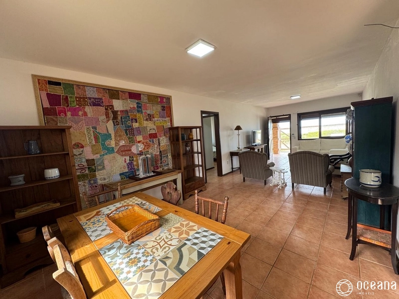 CASA COM 04 SUÍTES E ANEXO NOS FUNDOS: 7ª foto da galeria de imagens do imóvel