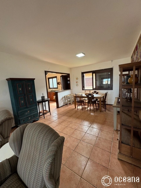 CASA COM 04 SUÍTES E ANEXO NOS FUNDOS: 5ª foto da galeria de imagens do imóvel