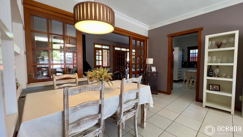 CASA MOBILIADA COM QUIOSQUE E PISCINA AQUECIDA: 11ª foto da galeria de imagens do imóvel