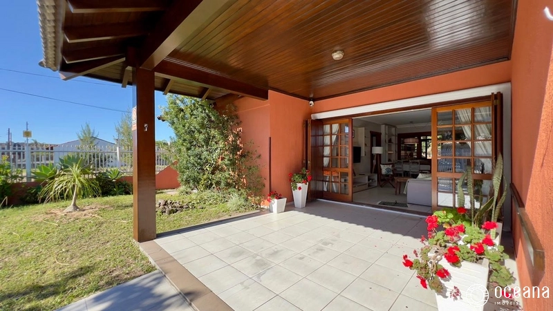 CASA MOBILIADA COM QUIOSQUE E PISCINA AQUECIDA: 2ª foto da galeria de imagens do imóvel