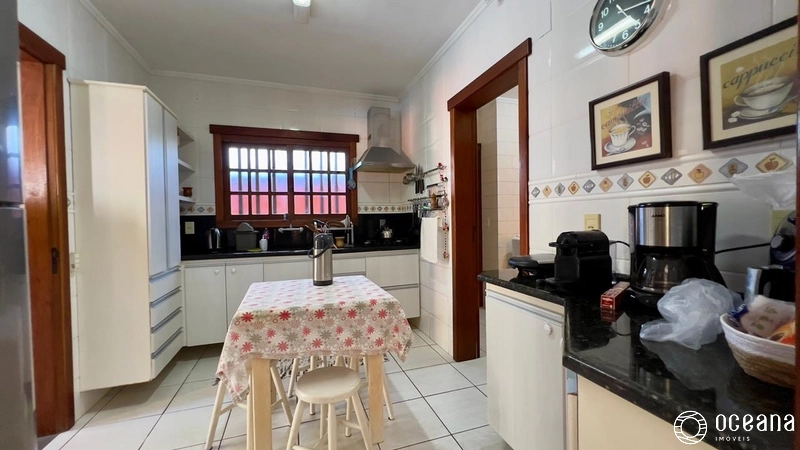 CASA MOBILIADA COM QUIOSQUE E PISCINA AQUECIDA: 13ª foto da galeria de imagens do imóvel