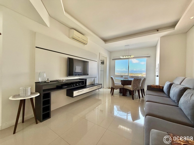 APARTAMENTO MOBILIADO E DECORADO DE 02 DORMITÓRIOS COM BOX DE GARAGEM