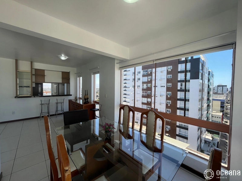 APARTAMENTO MOBILIADO DE 02 DORM COM VISTA MAR e VISTA SERRA: 3ª foto da galeria de imagens do imóvel