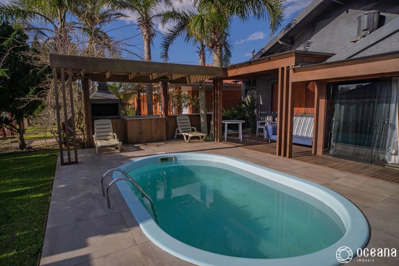 Casa de esquina na praia do Arpoador/Xangrilá!: 1ª foto da galeria de imagens do imóvel