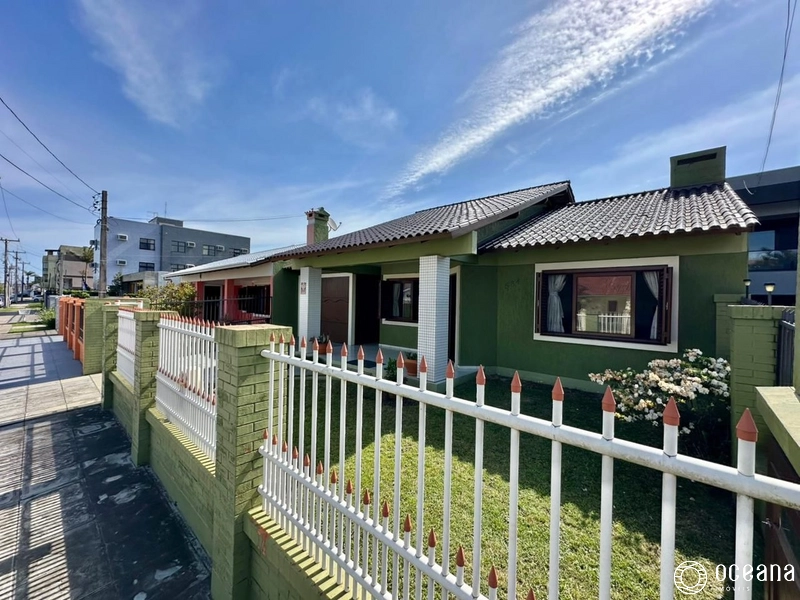 EXCELENTE CASA A VENDA NA ZONA NOVA EM CAPÃO DA CANOA-RS: 2ª foto da galeria de imagens do imóvel