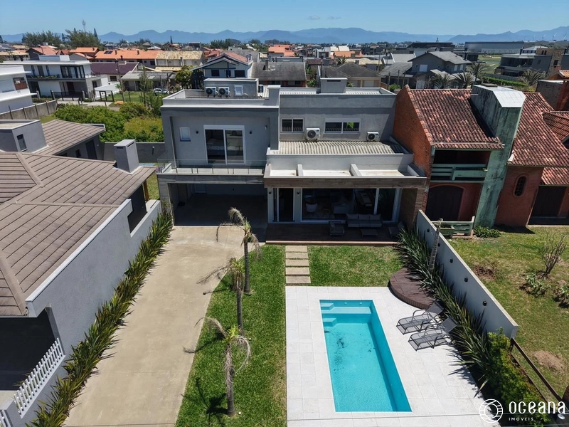 SOBRADO À VENDA EM XANGRI-LÁ, PRÓXIMO AO MAR: 29ª foto da galeria de imagens do imóvel