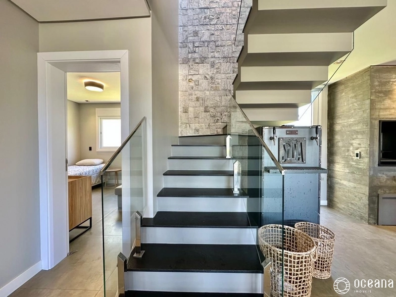 SOBRADO À VENDA EM XANGRI-LÁ, PRÓXIMO AO MAR: 14ª foto da galeria de imagens do imóvel