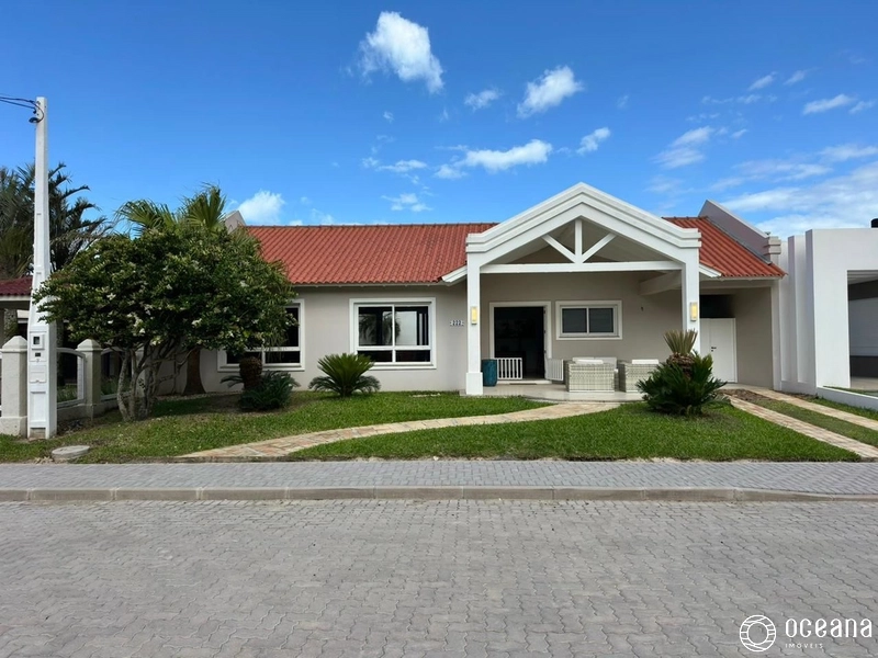 CASA TÉRREA DE 03 DORMITÓRIOS EM CONDOMÍNIO FECHADO!